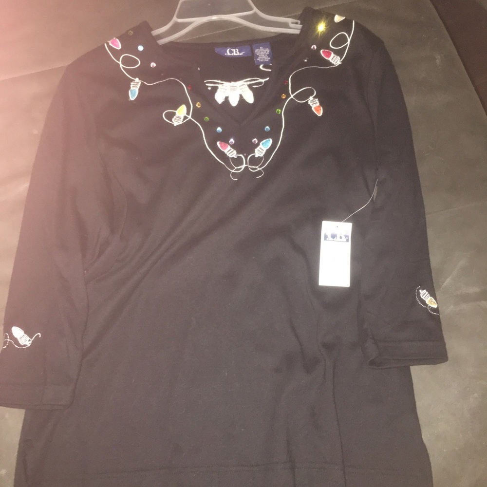 C b casual  Christmas woman shirt medium